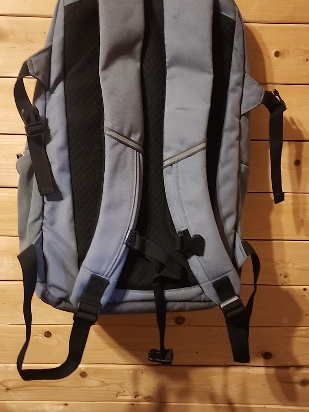Swiss Tech Backpack - Picture 5 of 6